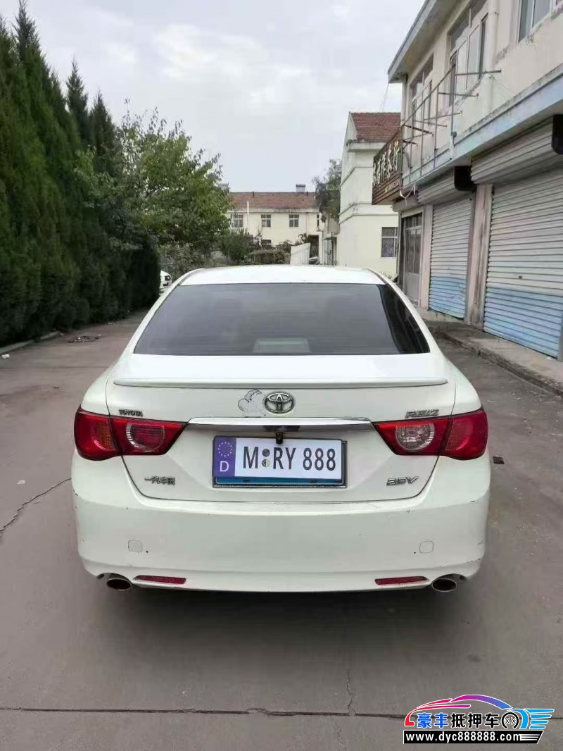 12年丰田锐志轿车抵押车出售