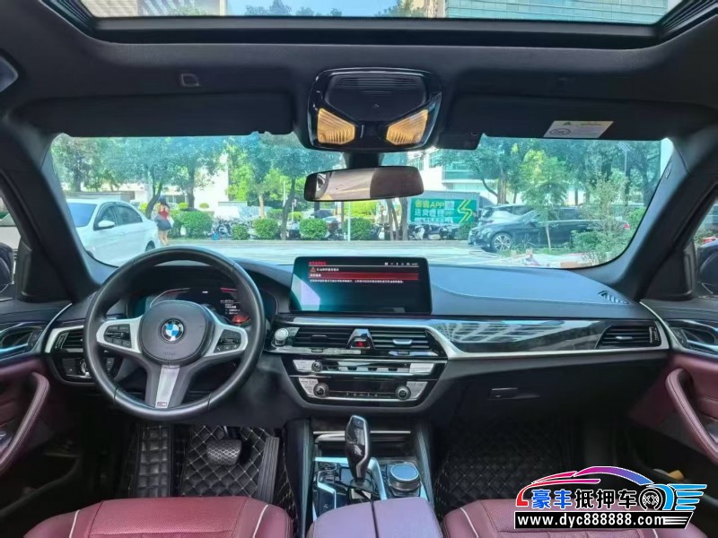 22年宝马5系轿车抵押车出售