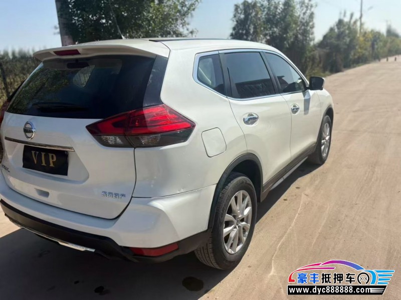 21年日产奇骏SUV抵押车出售