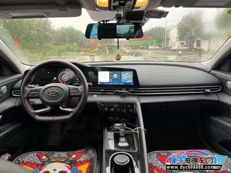 22年现代伊兰特轿车抵押车出售