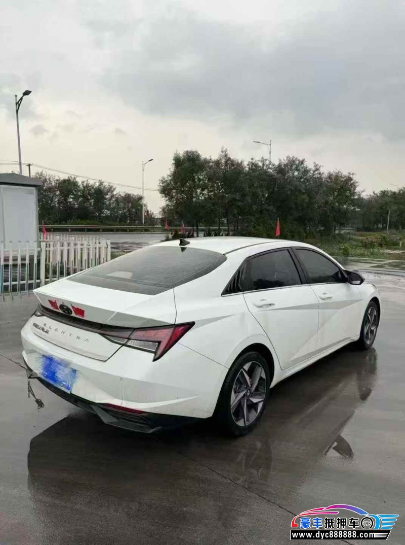 22年现代伊兰特轿车抵押车出售