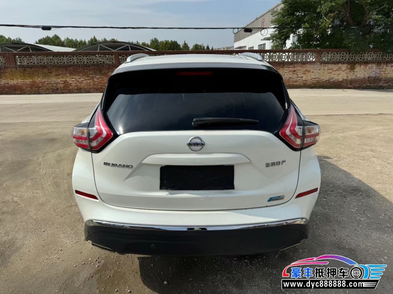18年日产楼兰轿车抵押车出售