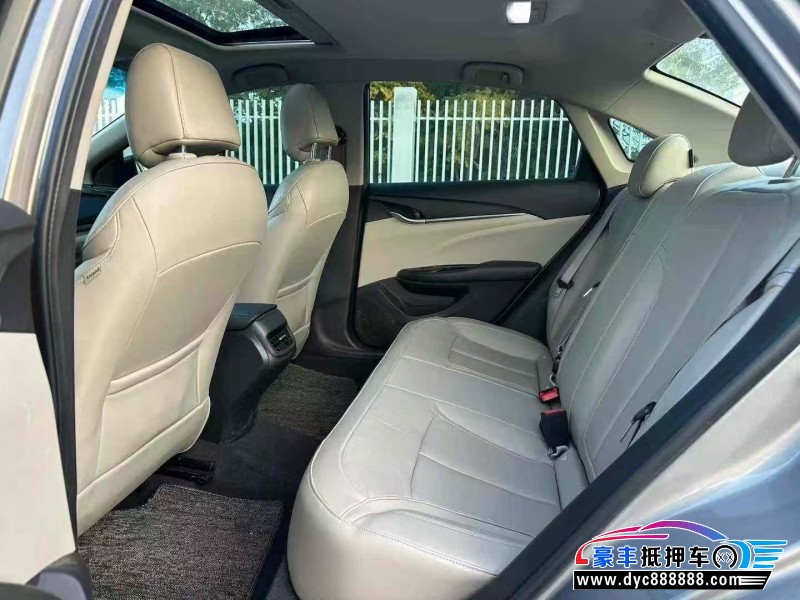 18年别克英朗轿车抵押车出售