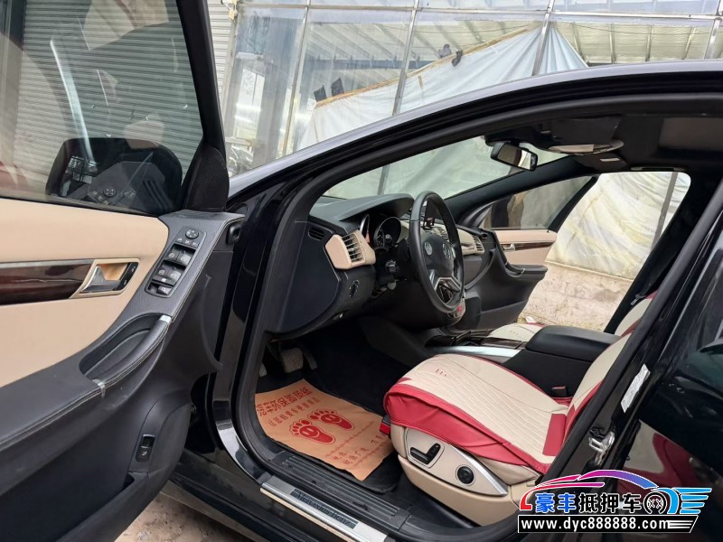 12年奔驰RMPV抵押车出售