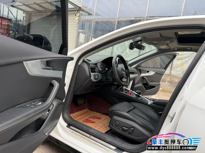 22年奥迪A4L轿车抵押车出售