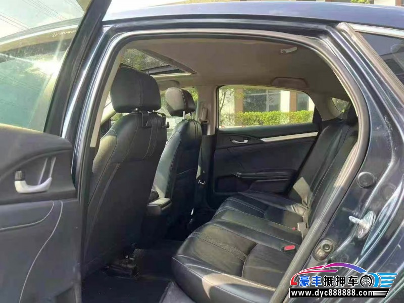 18年本田思域轿车抵押车出售