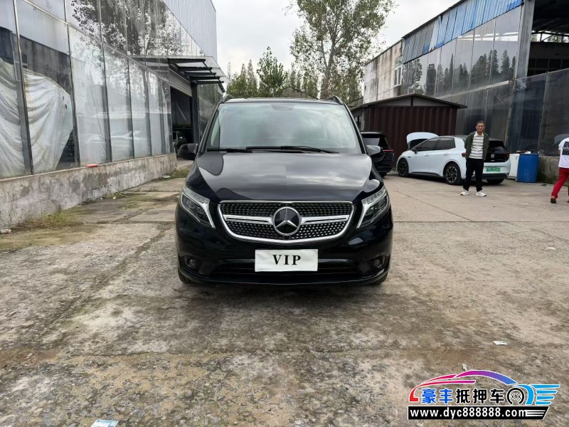 20年奔驰威霆MPV抵押车出售