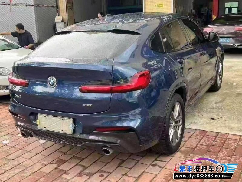 19年宝马X4轿车抵押车出售