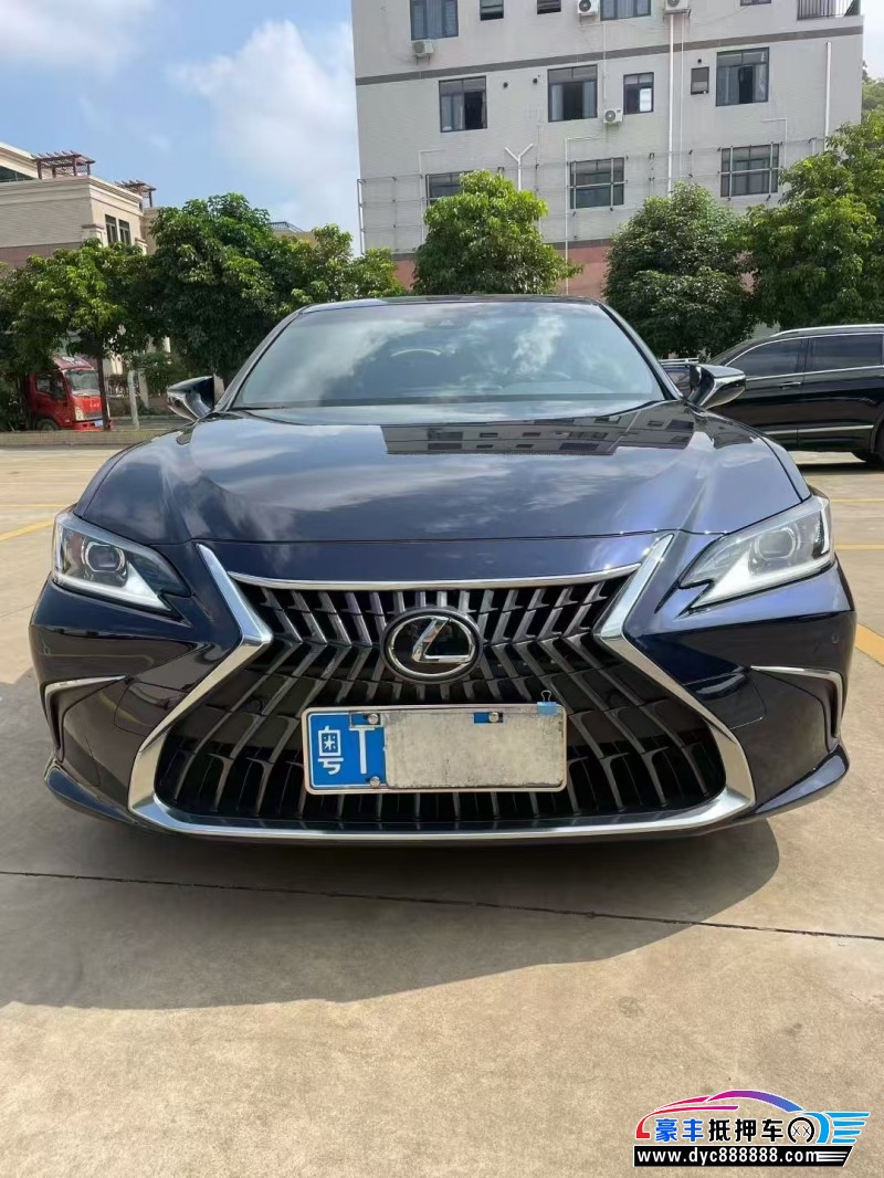 24年雷克萨斯ES轿车抵押车出售
