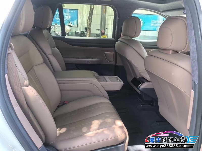 24年蔚来ES8轿车抵押车出售