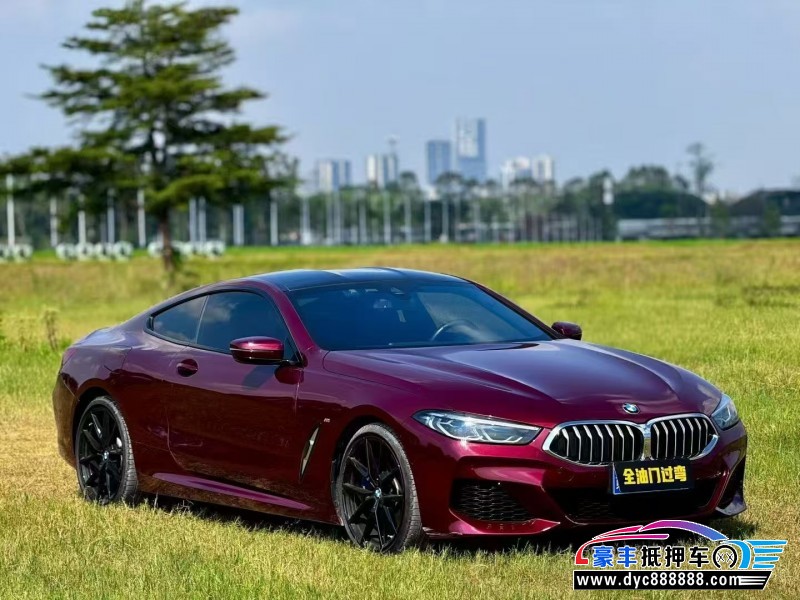 21年宝马8系轿车抵押车出售