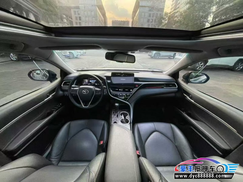 21年丰田凯美瑞轿车抵押车出售