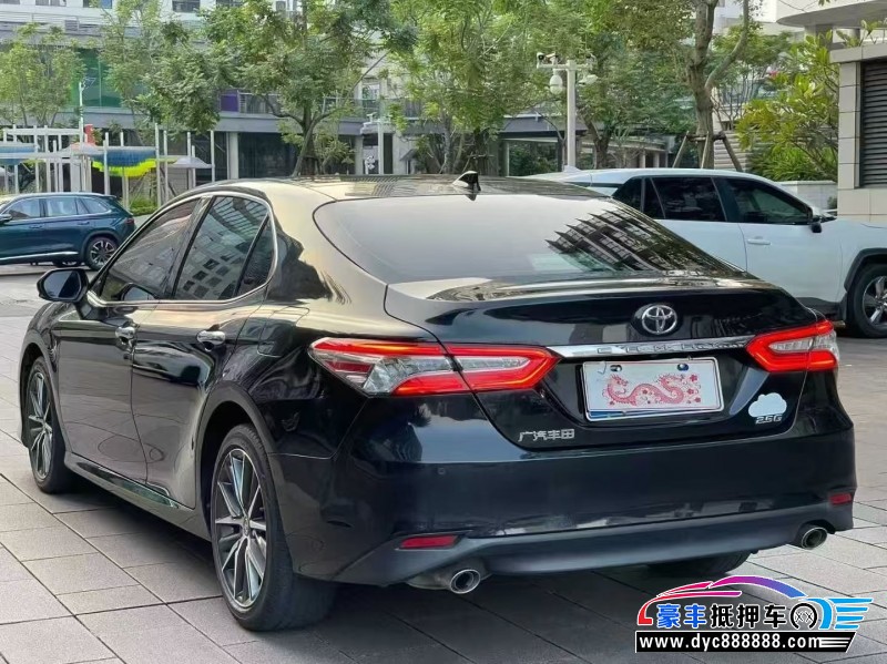 21年丰田凯美瑞轿车抵押车出售