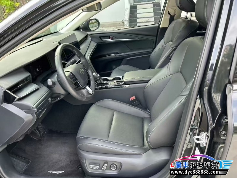 24年丰田凯美瑞轿车抵押车出售