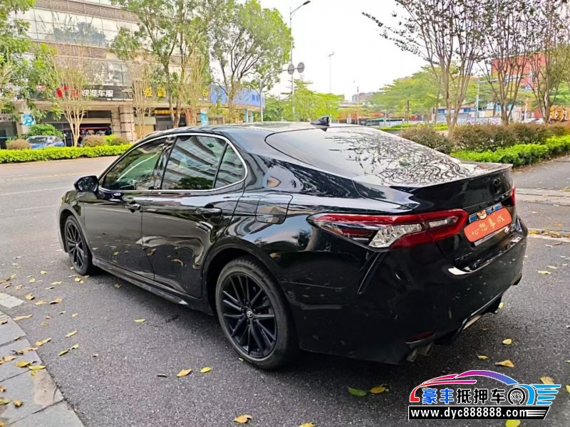 23年丰田凯美瑞轿车抵押车出售