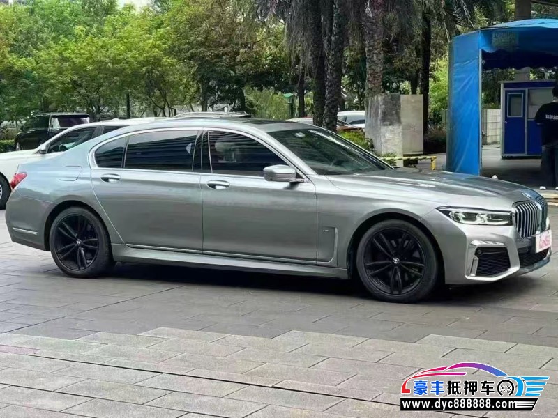 21年宝马7系轿车抵押车出售