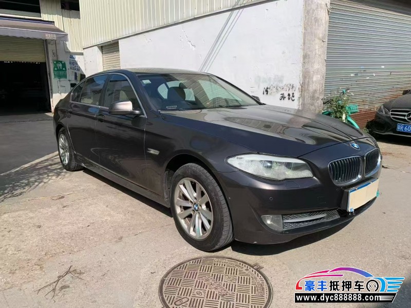 13年宝马5系轿车抵押车出售