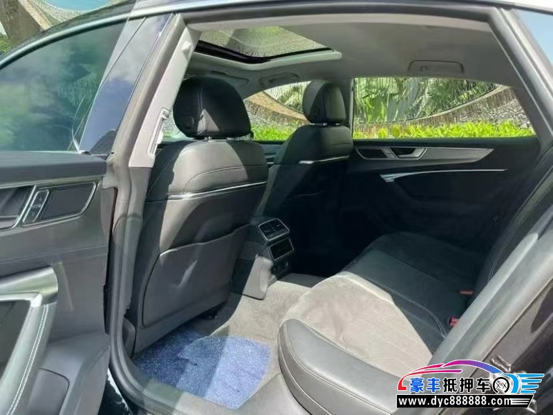 24年奥迪A7轿车抵押车出售