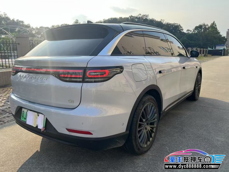 23年零跑C11轿车抵押车出售