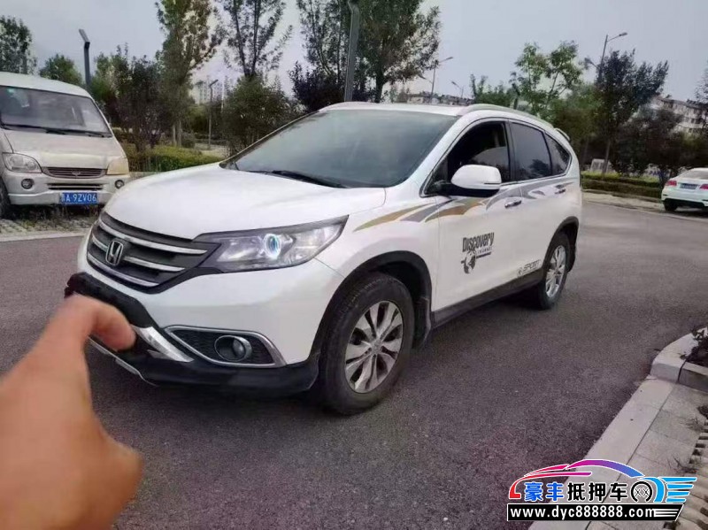 12年本田CR-V轿车抵押车出售