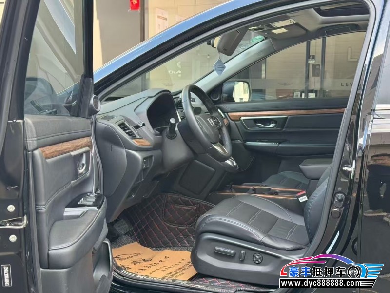 19年本田CR-V轿车抵押车出售