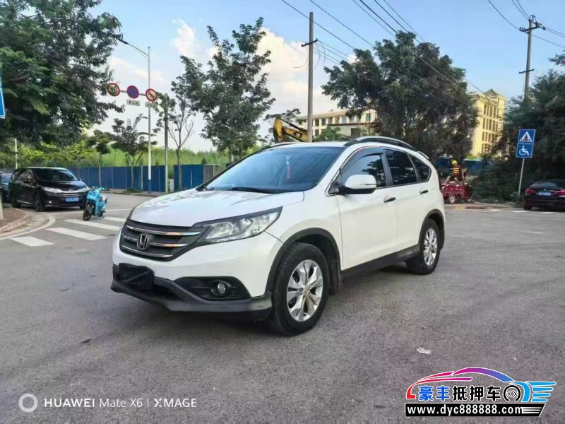 14年本田CR-V轿车抵押车出售