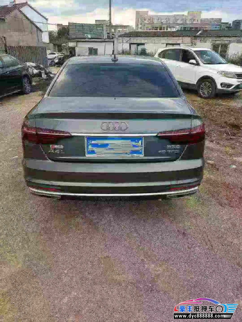 22年奥迪A4L轿车抵押车出售