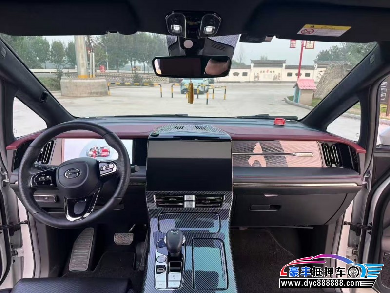 23年传祺M8轿车抵押车出售