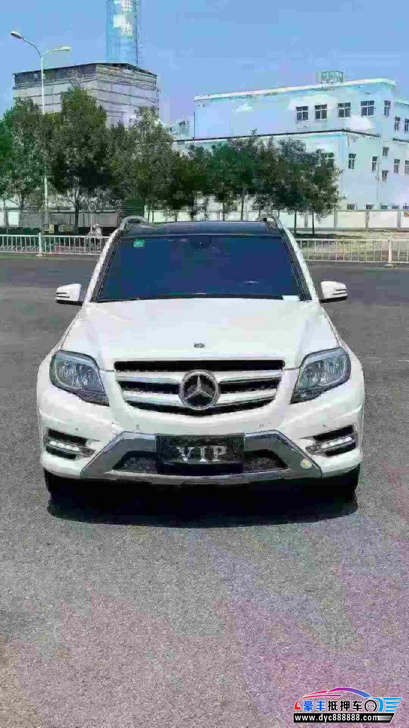 15年奔驰GLK轿车抵押车出售