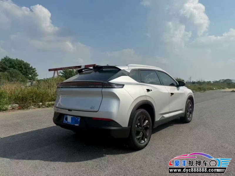 25年东风风神浩瀚轿车抵押车出售