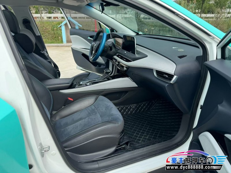 21年别克微蓝轿车抵押车出售