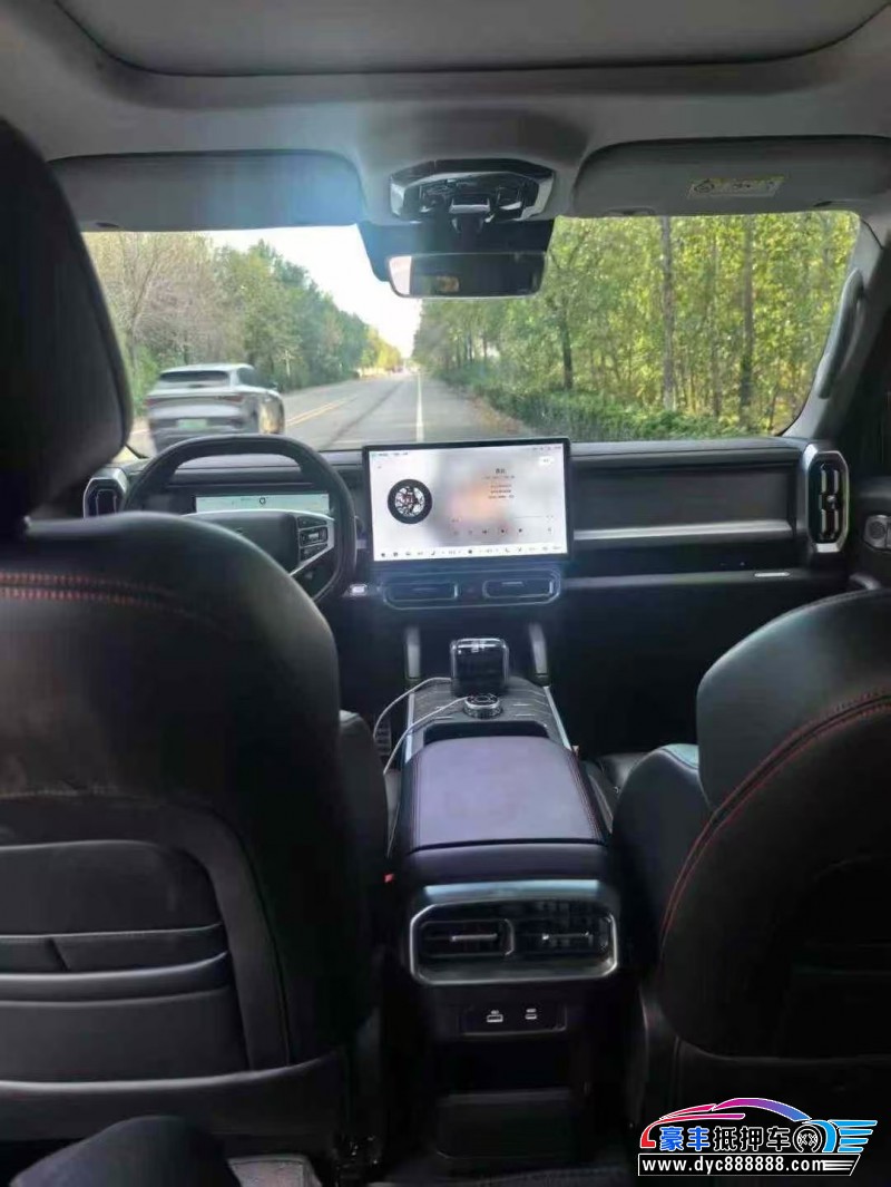 25年捷途山海T2轿车抵押车出售