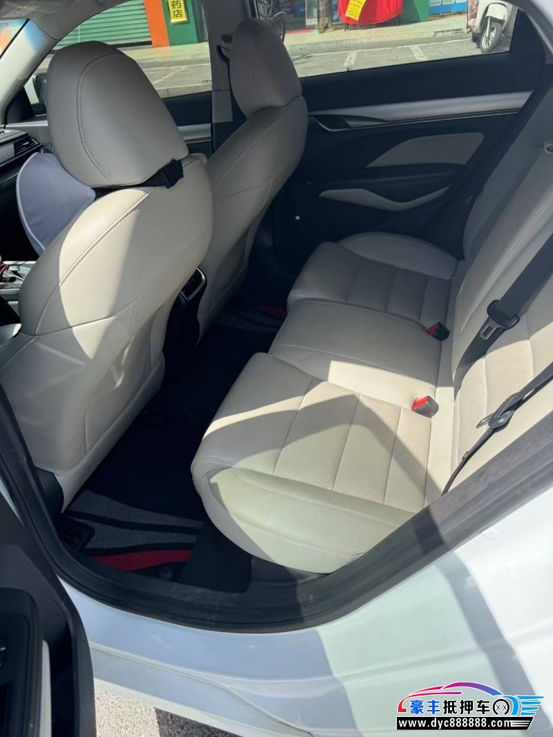 19年吉利缤瑞轿车抵押车出售