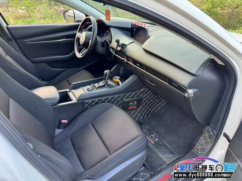 22年马自达昂克赛拉轿车抵押车出售