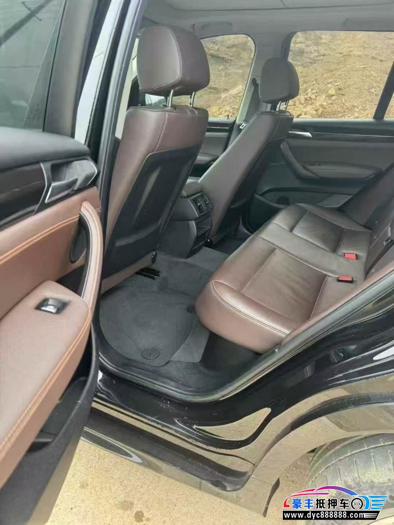 17年宝马X3轿车抵押车出售