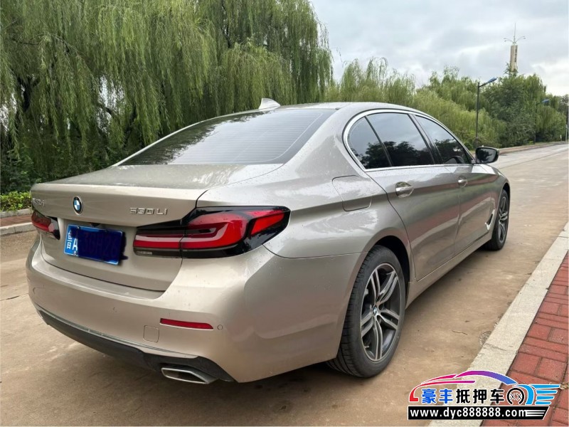 21年宝马5系轿车抵押车出售