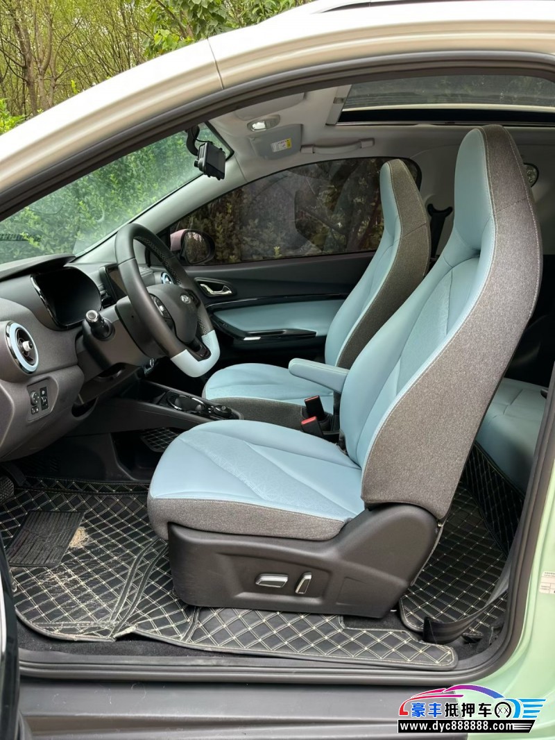 23年奇瑞小蚂蚁轿车抵押车出售