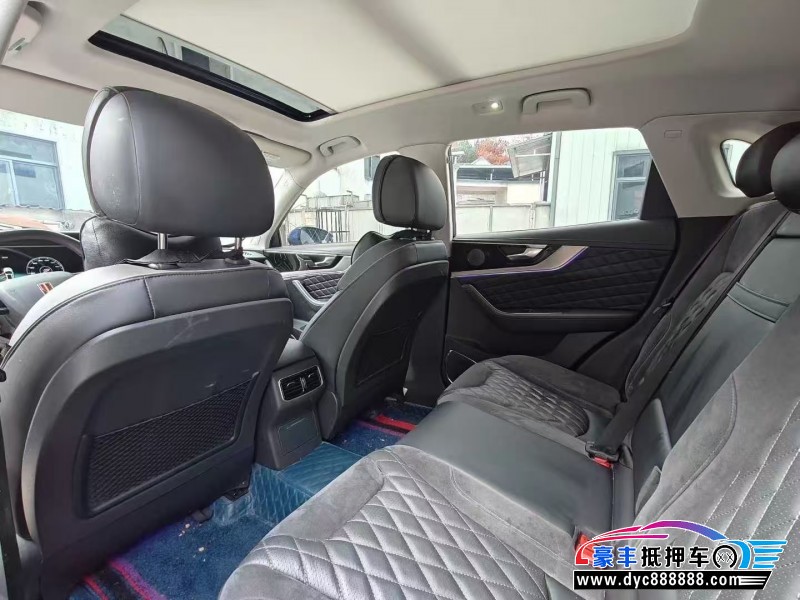 21年红旗HS5轿车抵押车出售