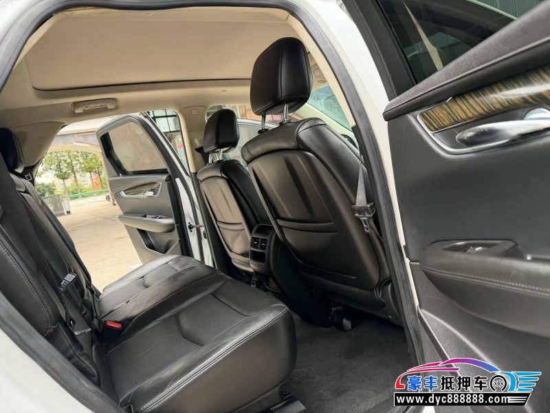 16年凯迪拉克XT5轿车抵押车出售