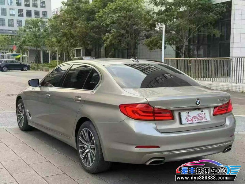 18年宝马5系轿车抵押车出售