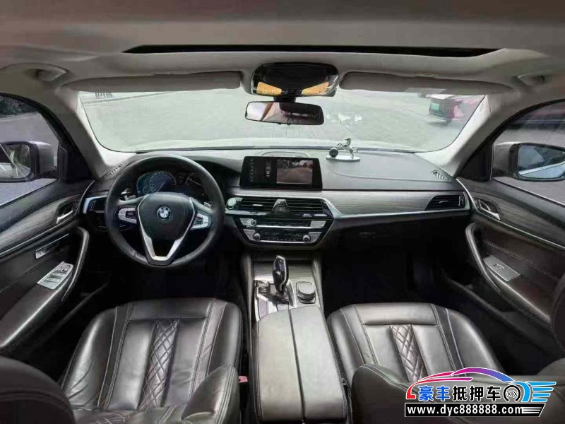 18年宝马5系轿车抵押车出售