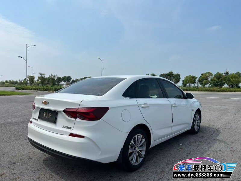 21年雪佛兰科鲁泽轿车抵押车出售