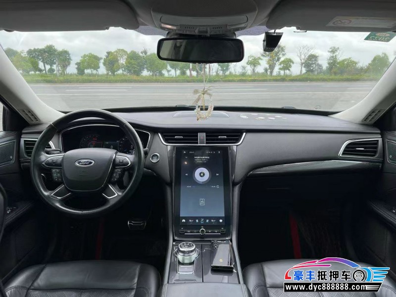 20年福特金牛座轿车抵押车出售