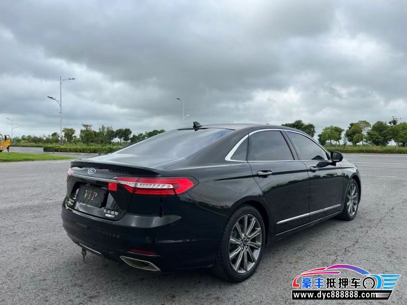 20年福特金牛座轿车抵押车出售