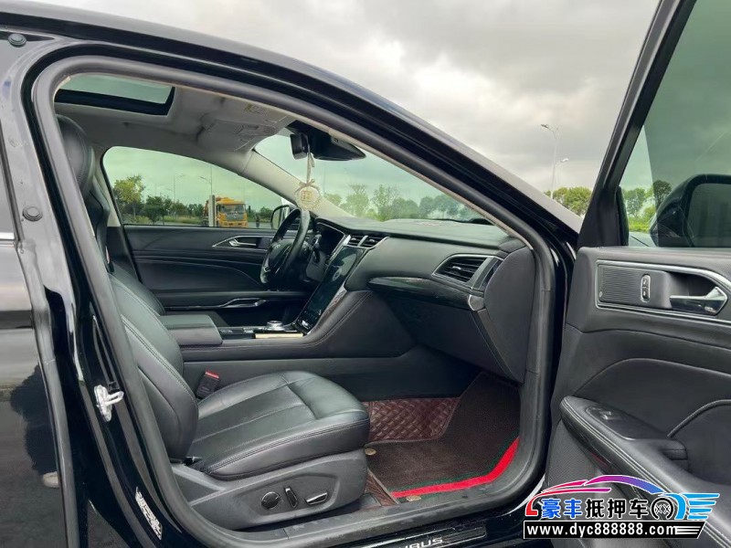 20年福特金牛座轿车抵押车出售