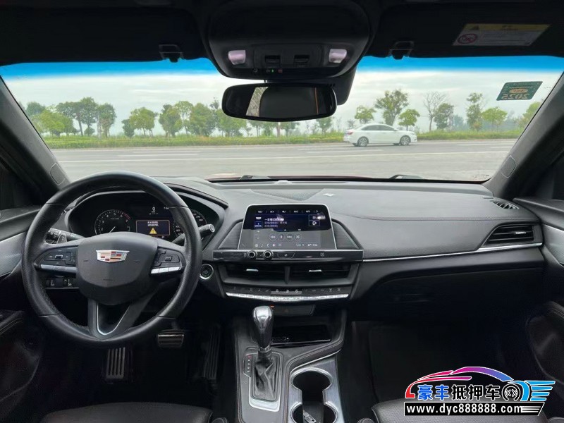 21年凯迪拉克CT4轿车抵押车出售