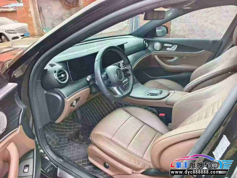21年奔驰E轿车抵押车出售