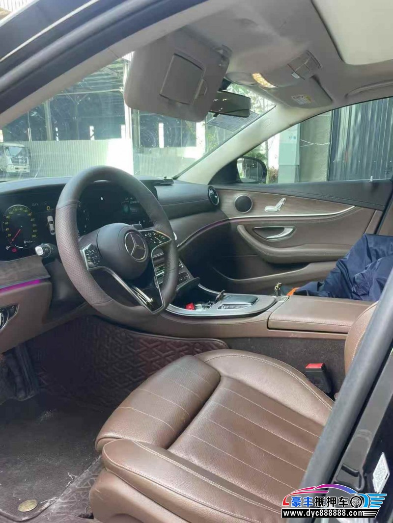 21年奔驰E轿车抵押车出售