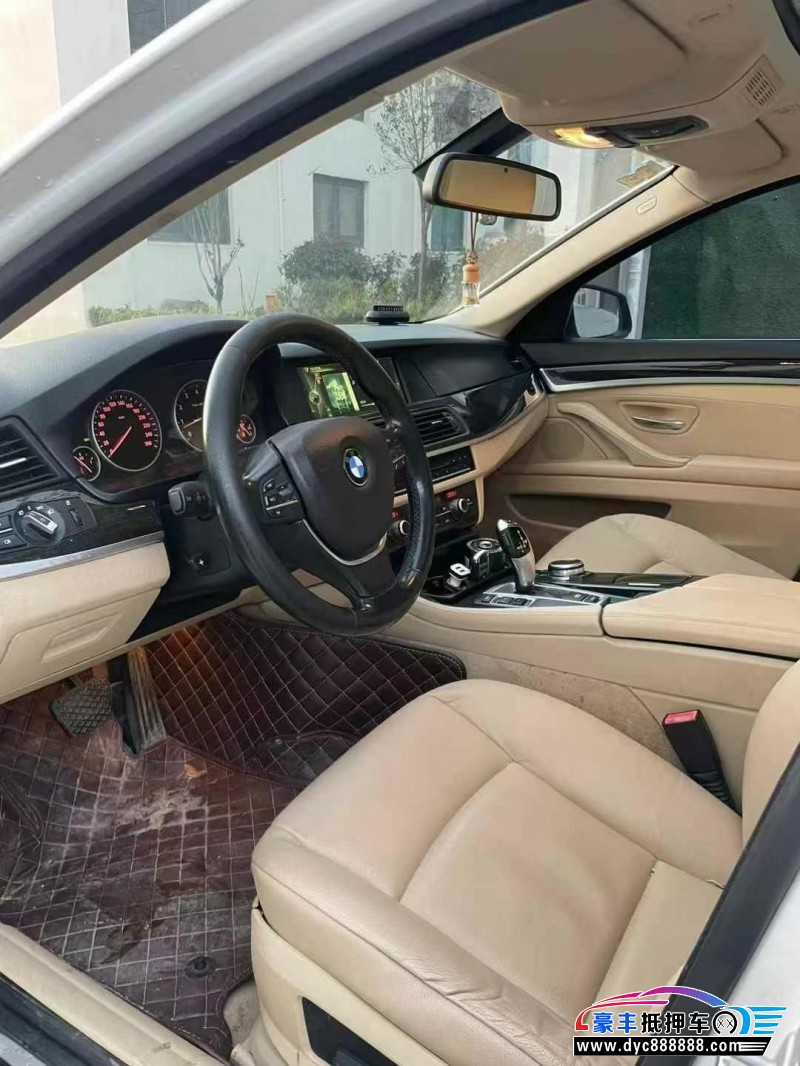 13年宝马5系轿车抵押车出售