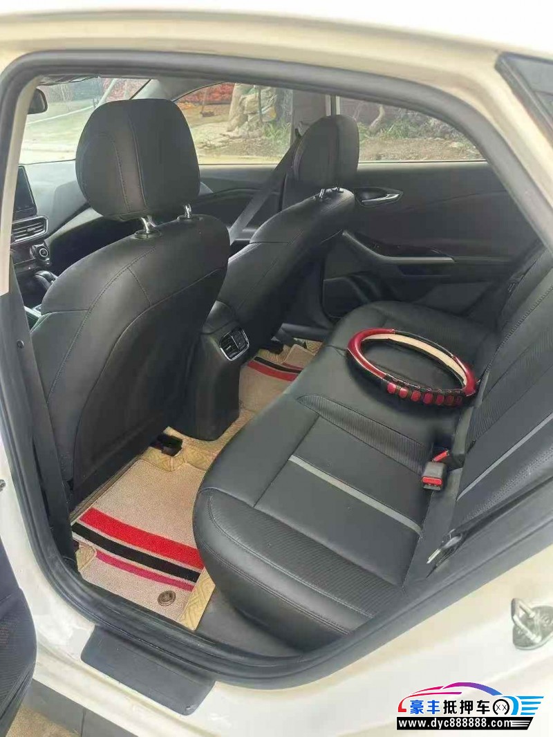 21年现代菲斯塔轿车抵押车出售